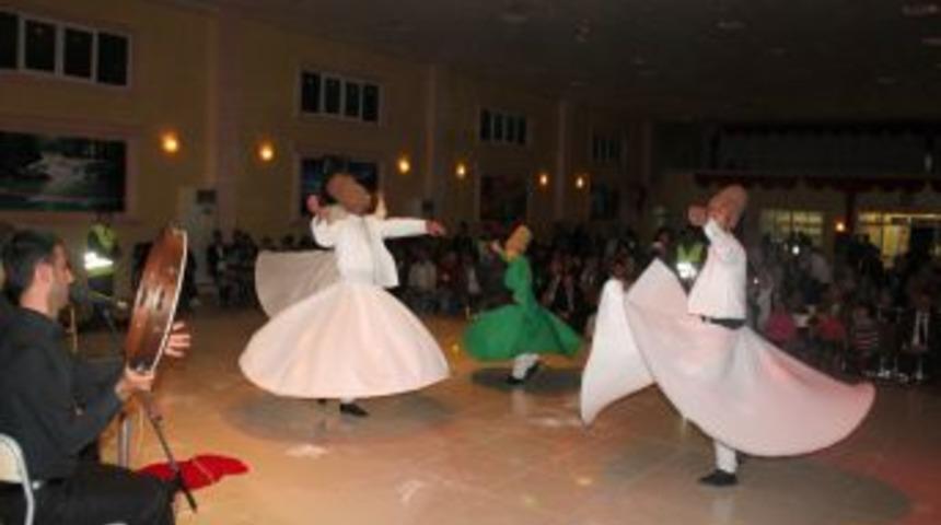 G&Ouml;KDER&rsquo;in Kutlu Doğum Pogramı'na yoğun ilgi