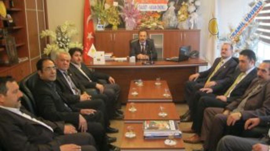 Memur Sen Karaman İl Teşkilatı'ndan AK Parti'ye ziyaret