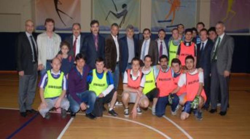 Ufukta Futbol Ş&ouml;leni a&ccedil;ılış t&ouml;reni ile başladı