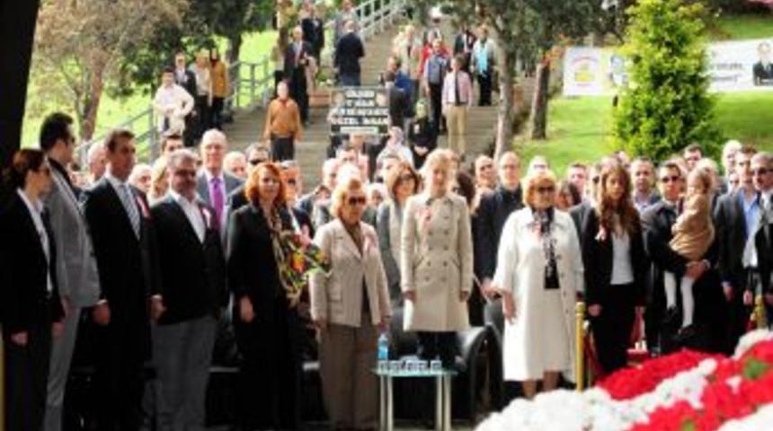 Merhum Cumhurbaşkanı &Ouml;zal dualarla anıldı