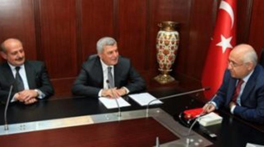 TDBB heyetinden &Ccedil;i&ccedil;ek&rsquo;e ziyaret