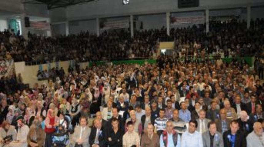 Tarsus'ta Peygamber sevgisi salonlara sığmadı