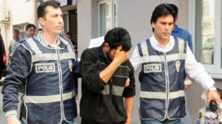 Yayaya &ccedil;arpan kamyon şof&ouml;r&uuml; &lsquo;Neco&rsquo; yazısından yakalandı