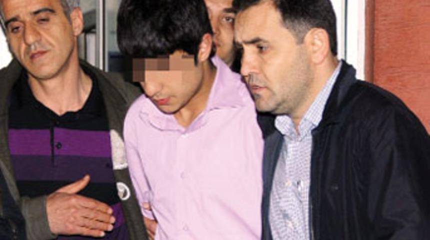 Dedesini kaybetti, doktoru &ouml;ld&uuml;rd&uuml;