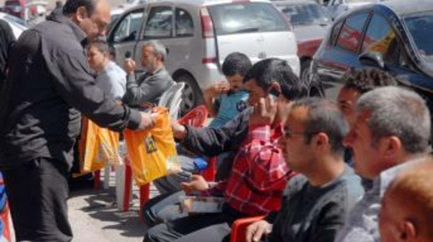 Sanayi esnafı Kutlu Doğum Haftası heyecanını birlikte yaşadı