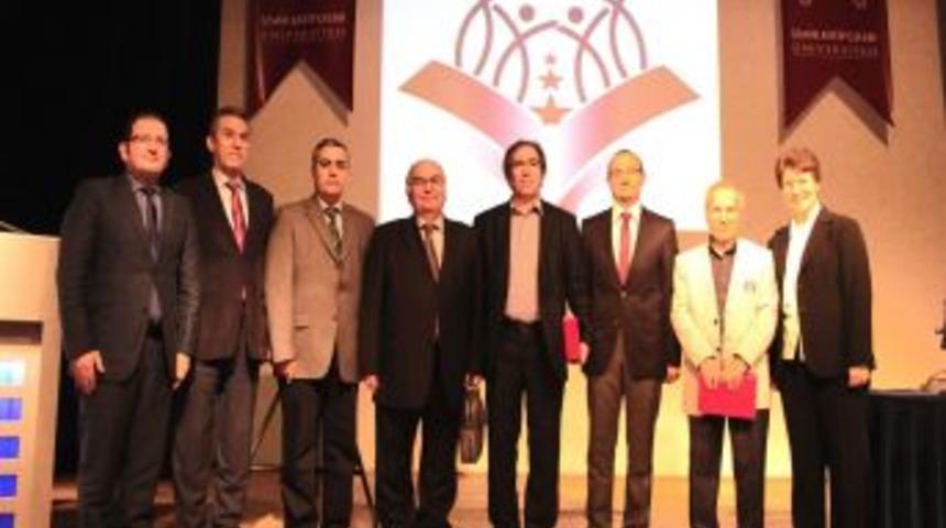 İK&Ccedil;&Uuml;&rsquo;den 'T&uuml;rkiye&rsquo;de Ermeni Meselesi' paneli