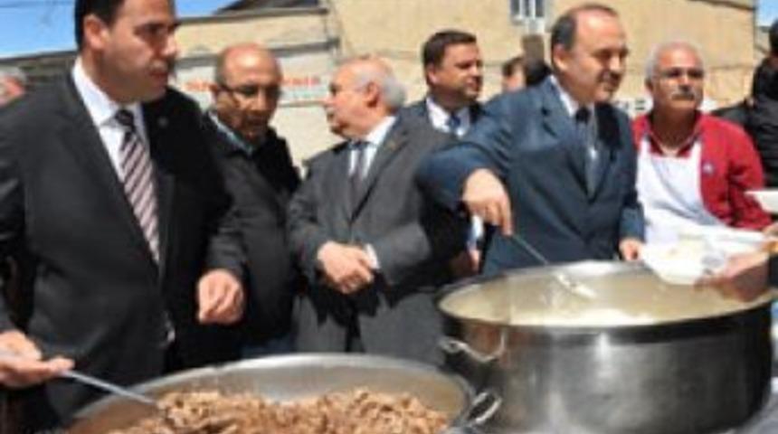 TSO'dan Kutlu Doğum pilavı