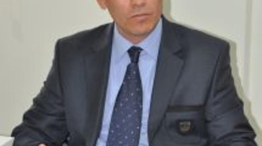 Uz Konya'da g&ouml;rd&uuml;kleri muameleyi kınadı