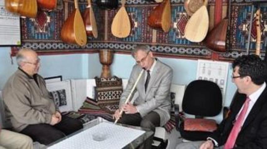 Kars&rsquo;ta Kars K&uuml;lt&uuml;r&uuml; konuşuldu