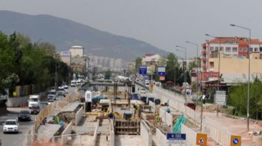 Ankara yolu trafiğe a&ccedil;ılıyor