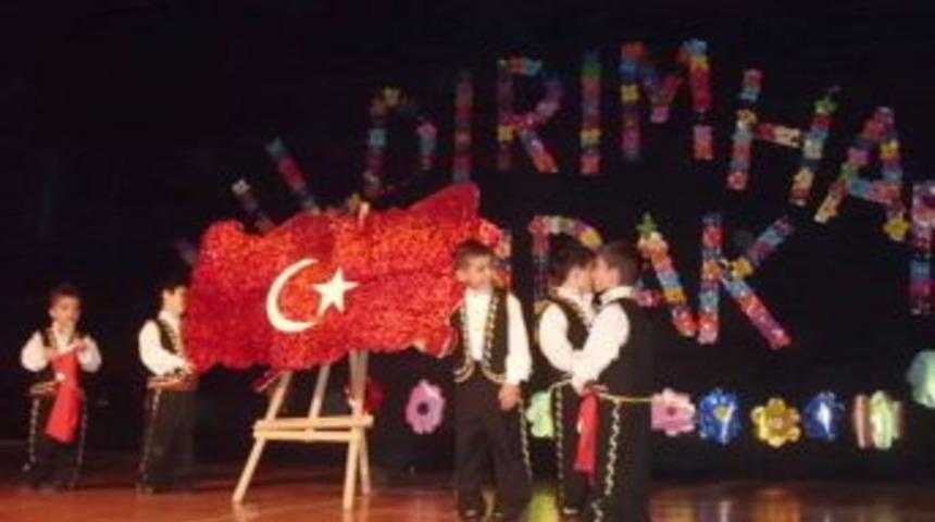 Burak İlk&ouml;ğretim Okulu folklor ve şiir etkinlikleri d&uuml;zenledi