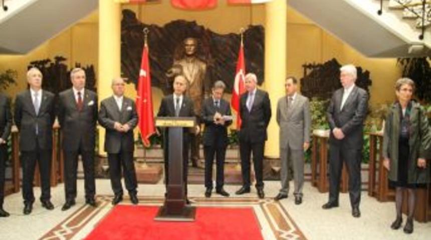 Hessen Eyaleti heyeti, g&uuml;ne valilik ziyareti ile başladı