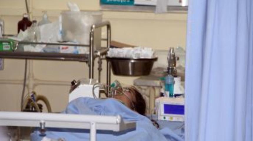 Muğla&rsquo;da bir aile dumandan zehirlendi