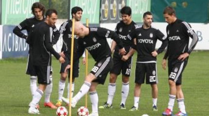 Beşiktaş, Trabzonspor ma&ccedil;ının hazırlıklarına devam etti