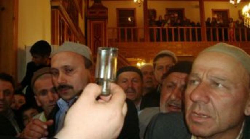 Sakal-Şerif ziyaretinde izdiham yaşandı