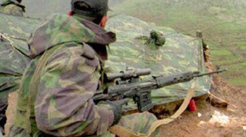 Şırnak'ta &ccedil;atışma; 1 şehit