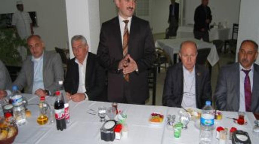 Gemlik Belediye Başkanvekili Yılmaz, muhtarlarla biraraya geldi