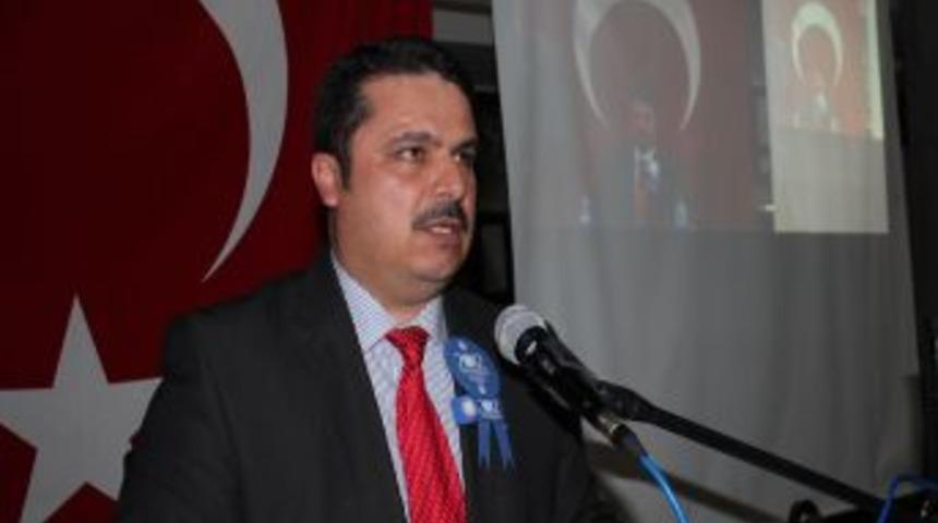 Peygamber sevgisi salona sığmadı