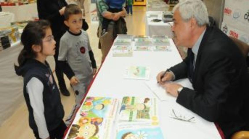 Kitap fuarı bu sefer &ccedil;ocuklar i&ccedil;in a&ccedil;ıldı