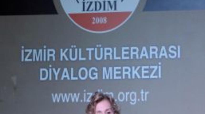 Ilıcak: Erdoğan 2014'de cumhurbaşkanı adayı olmayı d&uuml;ş&uuml;n&uuml;yor