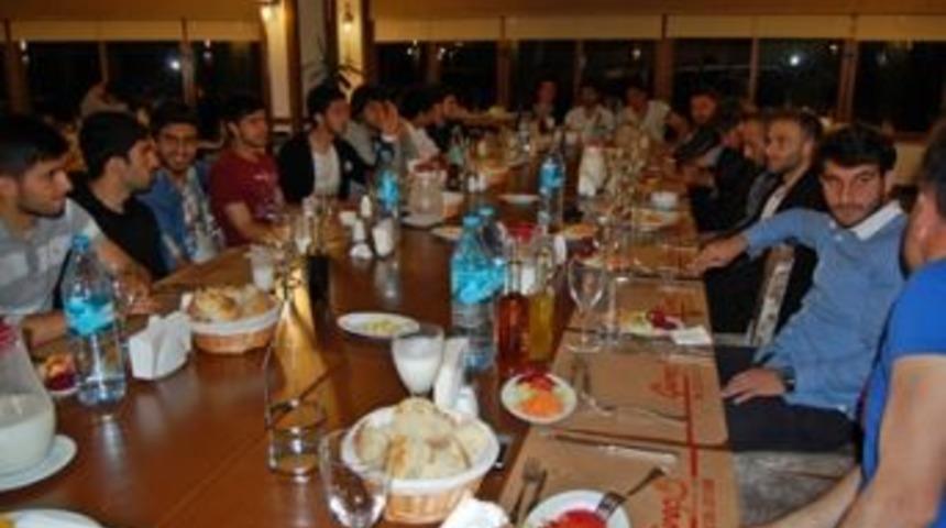 Sancaktepe Belediyespor'da moraller y&uuml;ksek