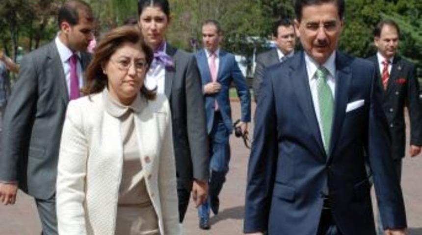 Bakan Şahin: Aile sosyal destek uzmanlığını hayata ge&ccedil;iriyoruz