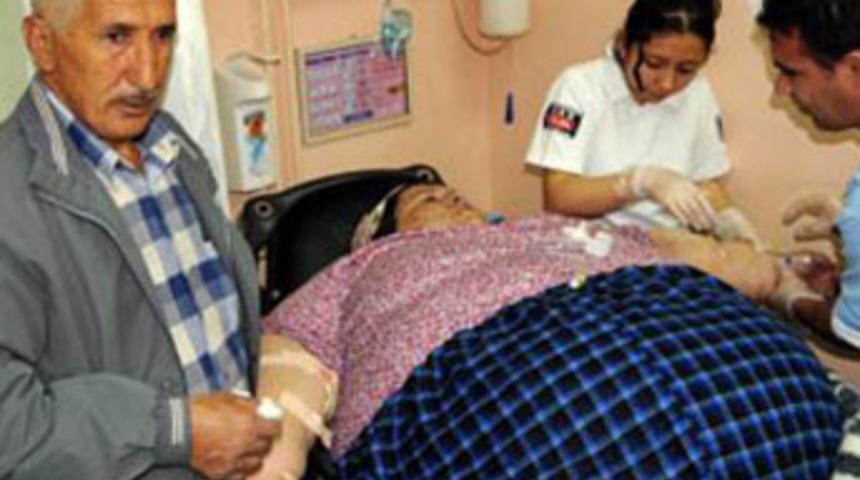 200 kiloluk gen&ccedil; kız hastaneye kaldırıldı