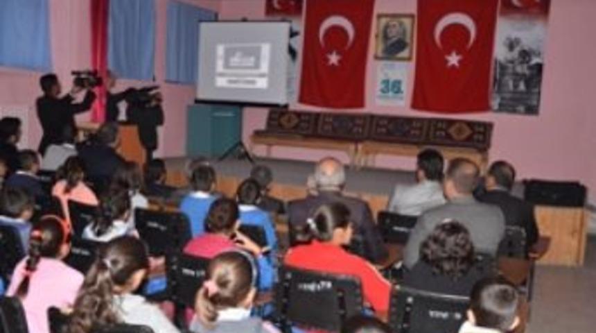 Harput'ta &ouml;ğrencilere sinevizyon sunumu