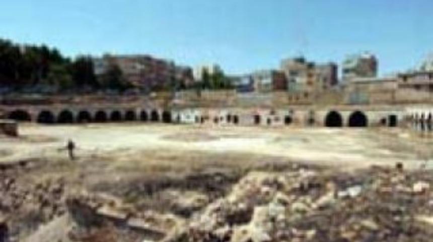 Millet Hanı&rsquo;na alıcı &ccedil;ıktı