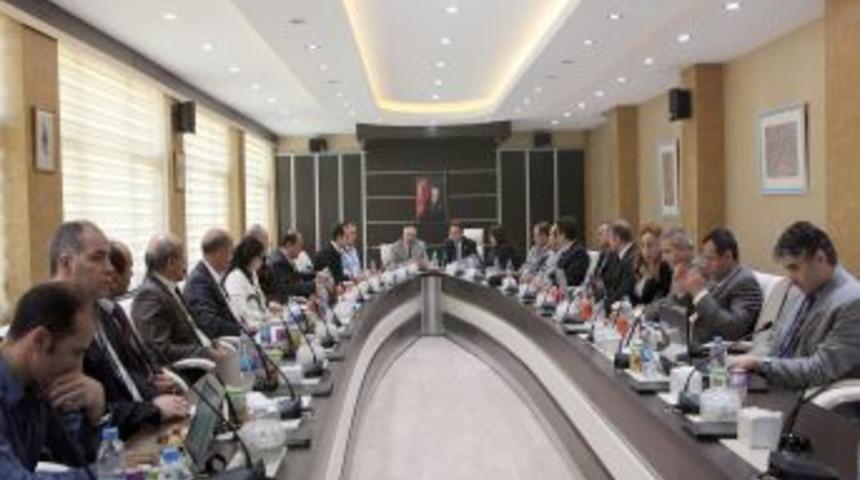 Su &uuml;r&uuml;nlerinin y&ouml;netmeliği Erzurum'da hazırlanıyor