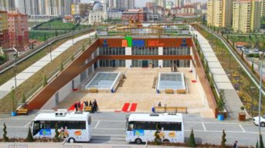 Bu fuar hayallere y&ouml;n veriyor