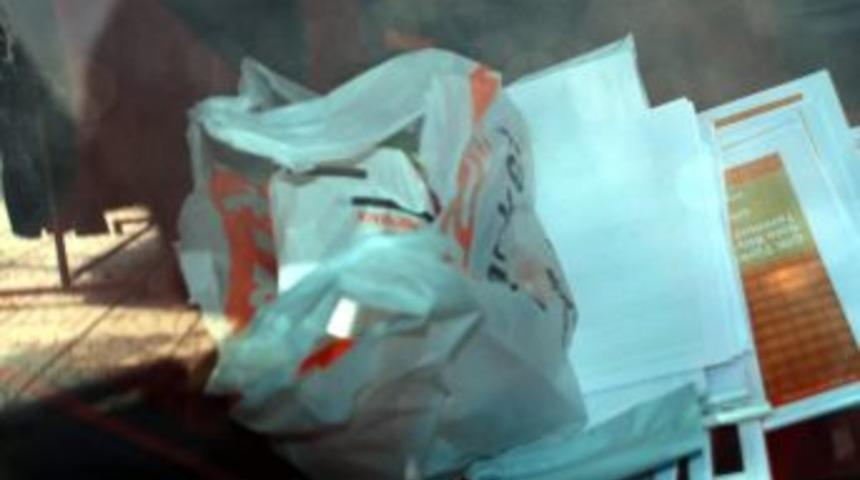 Marketten Kozmetik &Uuml;r&uuml;n &Ccedil;alarken Yakalandı