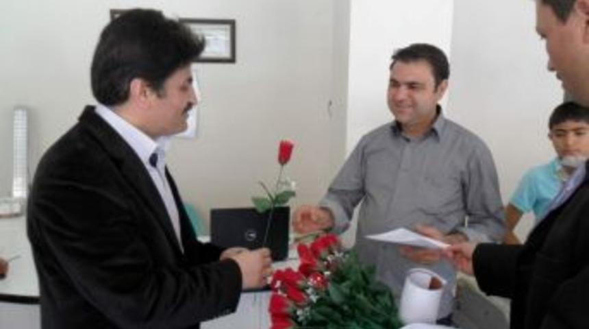 Ceylanpınar M&uuml;ft&uuml;l&uuml;ğ&uuml; G&uuml;l Dağıttı