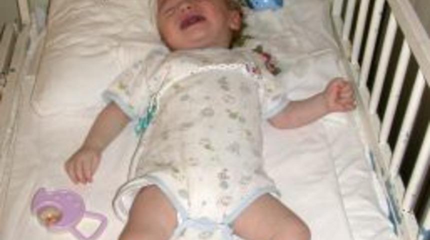 Hapse girmemek i&ccedil;in evlendi, oğlunun hayatını kararttı