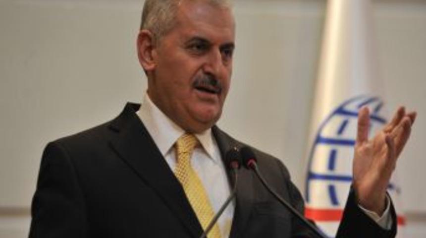 Ulaştırma Bakanı: K&ouml;pr&uuml;ler y&uuml;z&uuml;nden 3,5 milyar liralık ekonomik kaybımız var