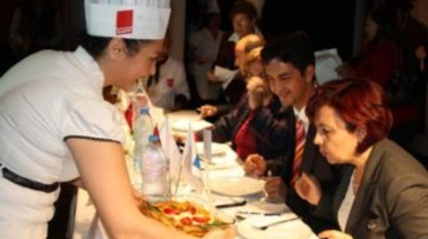 Kursiyeler birincilik i&ccedil;in yarıştı