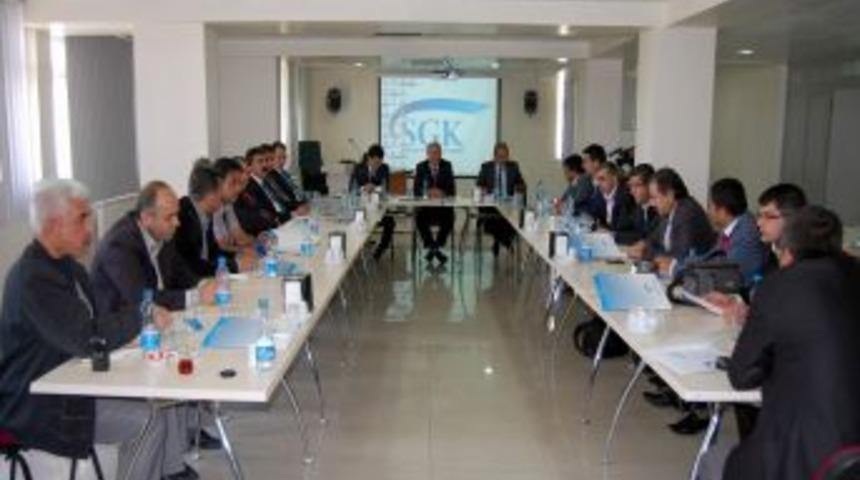 Yeşil Kartlı Sayısı 250 Binden 160 Bine D&uuml;şt&uuml;