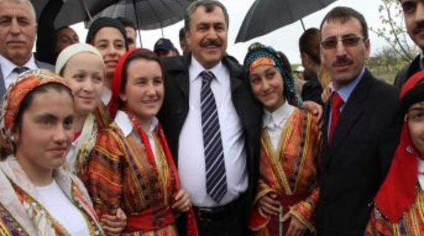 Bakan Arın&ccedil; Ve Eroğlu Fidan Dikim T&ouml;renine Katıldı