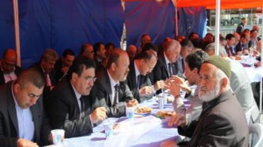 Çubuk’ta 3 bin kişiye Kutlu Doğum aşı dağıtıldı