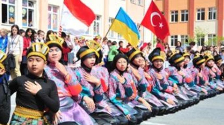 Beylikd&uuml;z&uuml;&rsquo;nde &ccedil;ocuk festivali