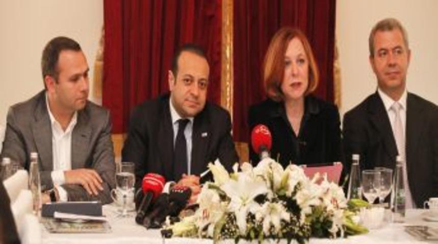 Bakan Bağış F&uuml;t&uuml;ristleri Kabul Etti