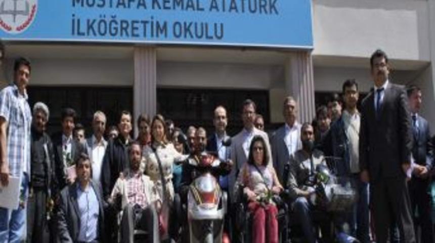 &Ouml;mss'ye Katılacak Engellilere Moral Ziyareti