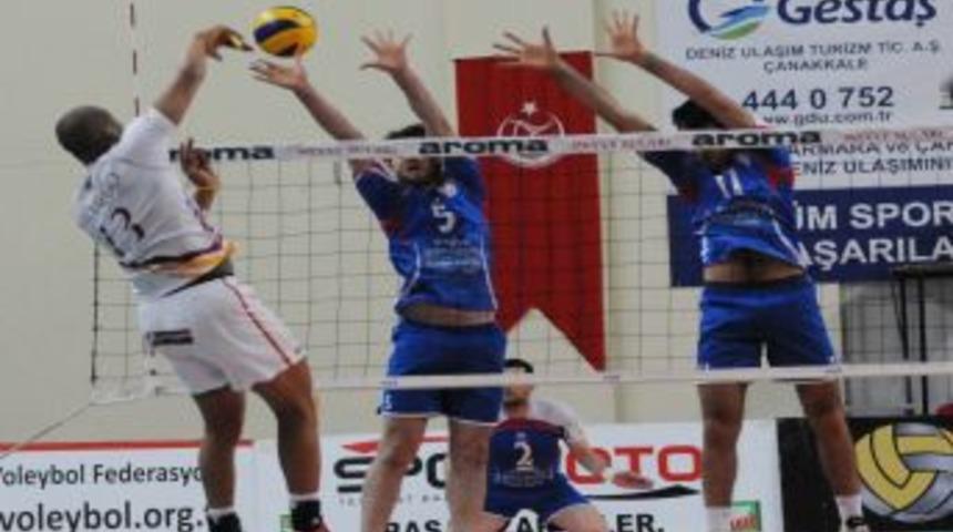 Sağlık-Sen'den Maliye Bakanlığı &Ouml;n&uuml;nde 'serumlu' Eylem