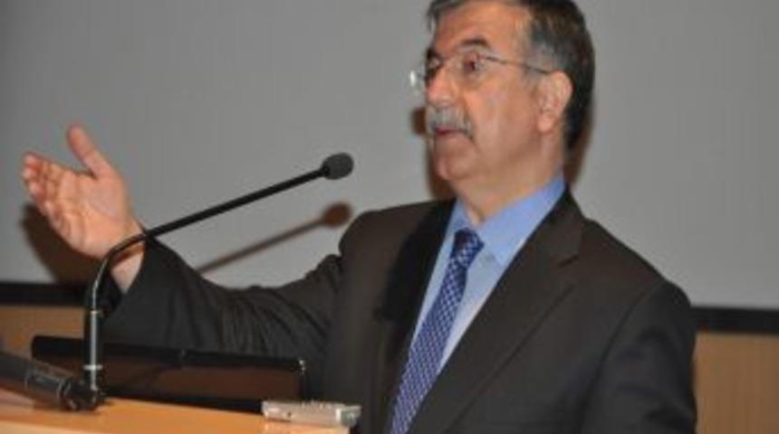 Bakan Yılmaz Sivas'ta