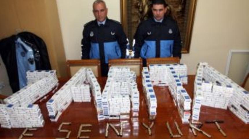 Esenyurt zabıtasından ka&ccedil;ak sigara baskını