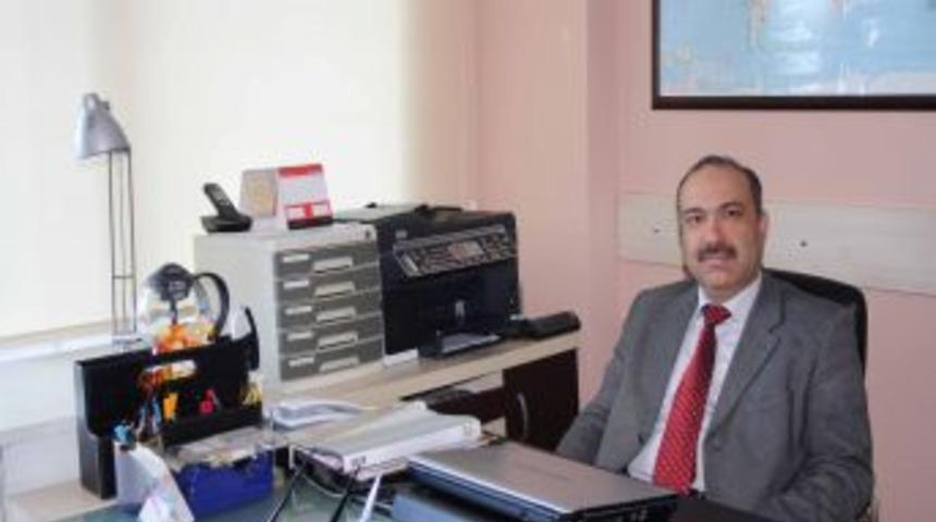 Akşamoğlu: Hekimlerden ilahi bir g&uuml;&ccedil; beklenmemeli