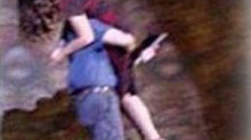 &Ouml;ğretmen &ouml;ğrencisini ka&ccedil;ırdı