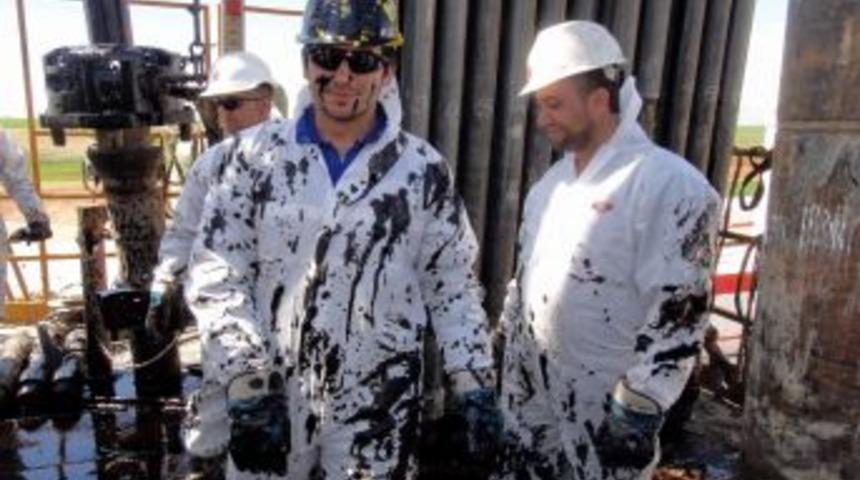 Adıyaman'dan Petrol Fışkırıyor