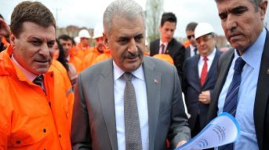 Bakan Yıldırım: Karanlık olaylar g&uuml;n y&uuml;z&uuml;ne &ccedil;ıkarılıyor