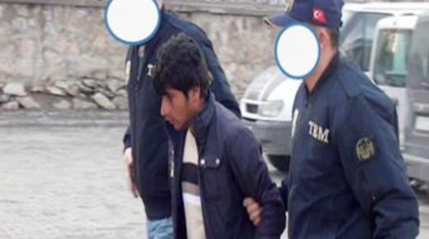 Ter&ouml;r &ouml;rg&uuml;t&uuml; &uuml;yeliği su&ccedil;lamasıyla 1 kişi tutuklandı